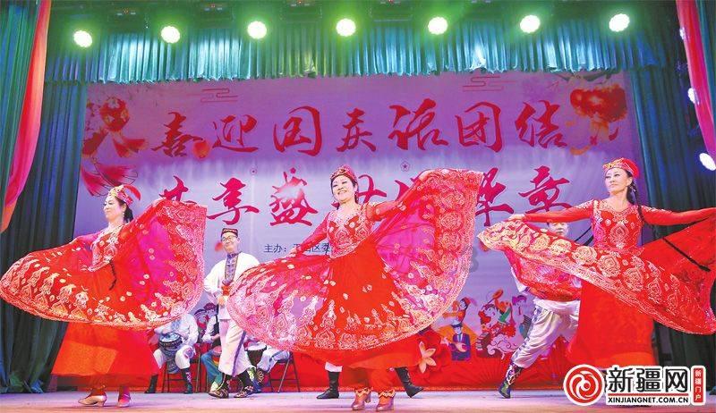 《狂飙》强哥并不厉害，他靠大嫂陈书婷起家的？游戏画面